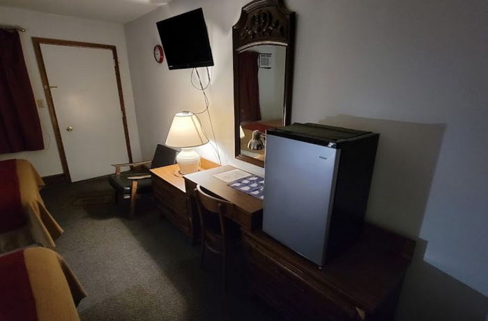 Northwoods Motel - From Web Listing (newer photo)